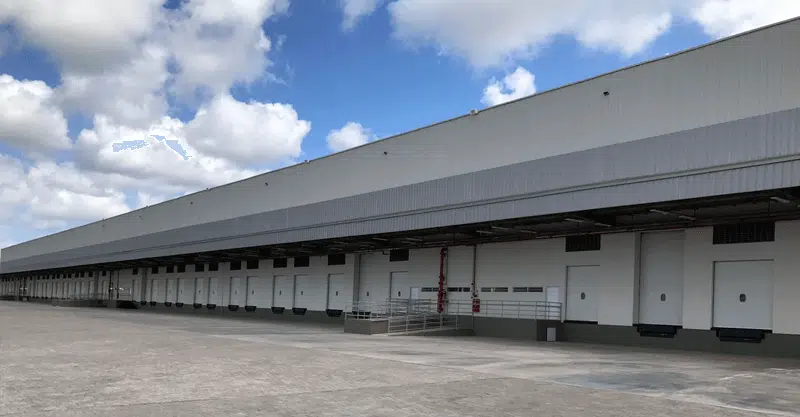 Portas em Isopainel para a Vasconcelos Costa