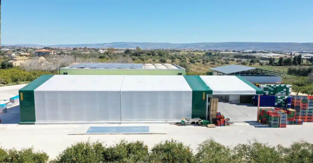 capannone agricolo in acciaio e telo pvc kopron
