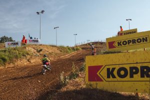 04race motocross