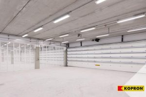 Interlagos portoni sezionali kopron di design