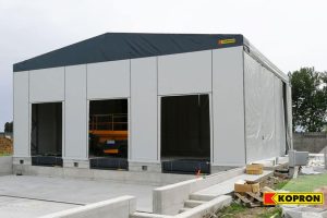 fasi montaggio capannone mobile telo pvc