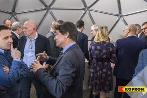 meeting commerciale cupola geodetica