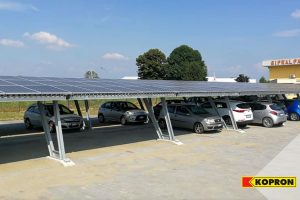 pensiline per auto con impianto fotovoltaico