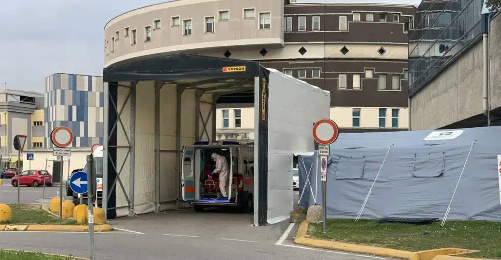 main tendostruttura per ospedale monza